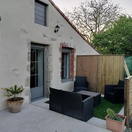 Chez Henri Villa Les Herbiers Bagian luar foto