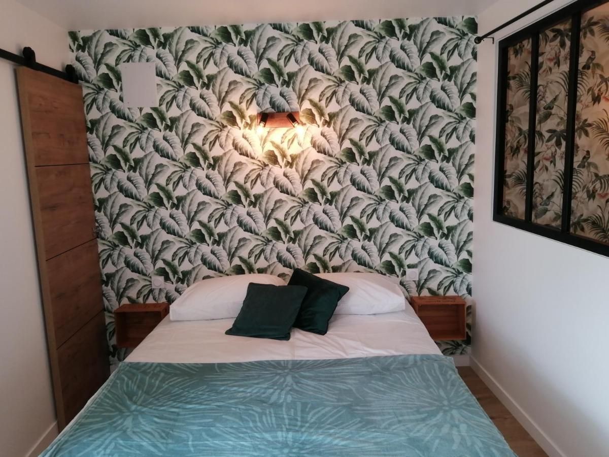 Chez Henri Villa Les Herbiers Bagian luar foto