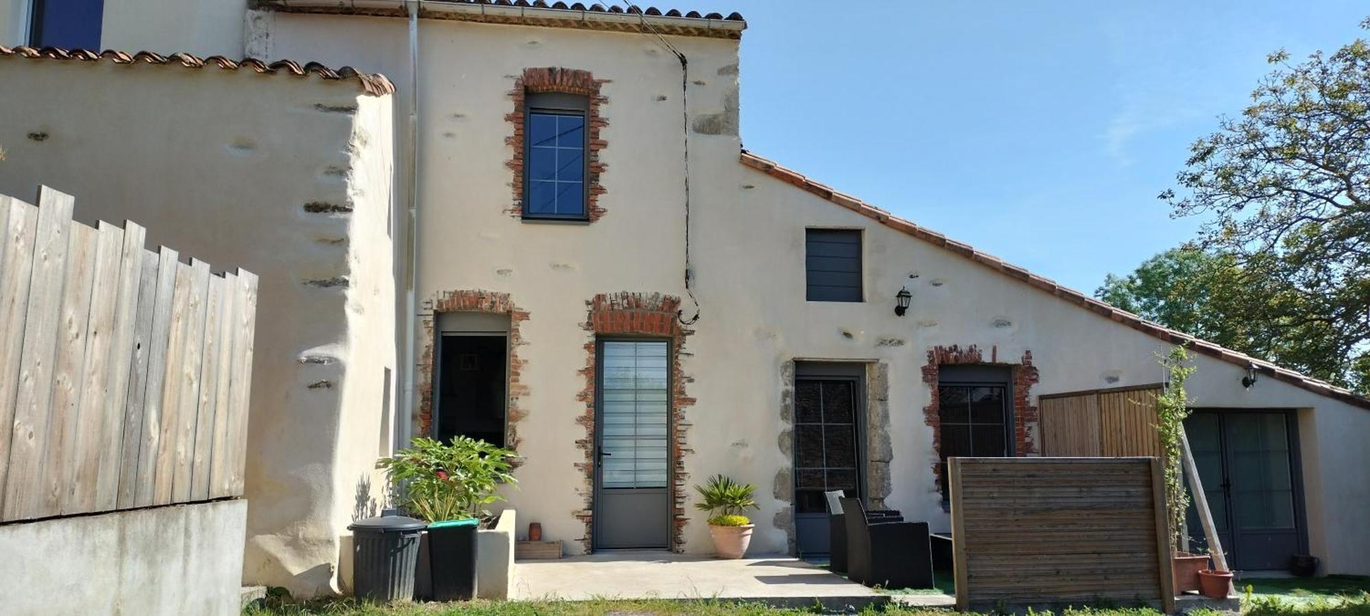 Chez Henri Villa Les Herbiers Bagian luar foto
